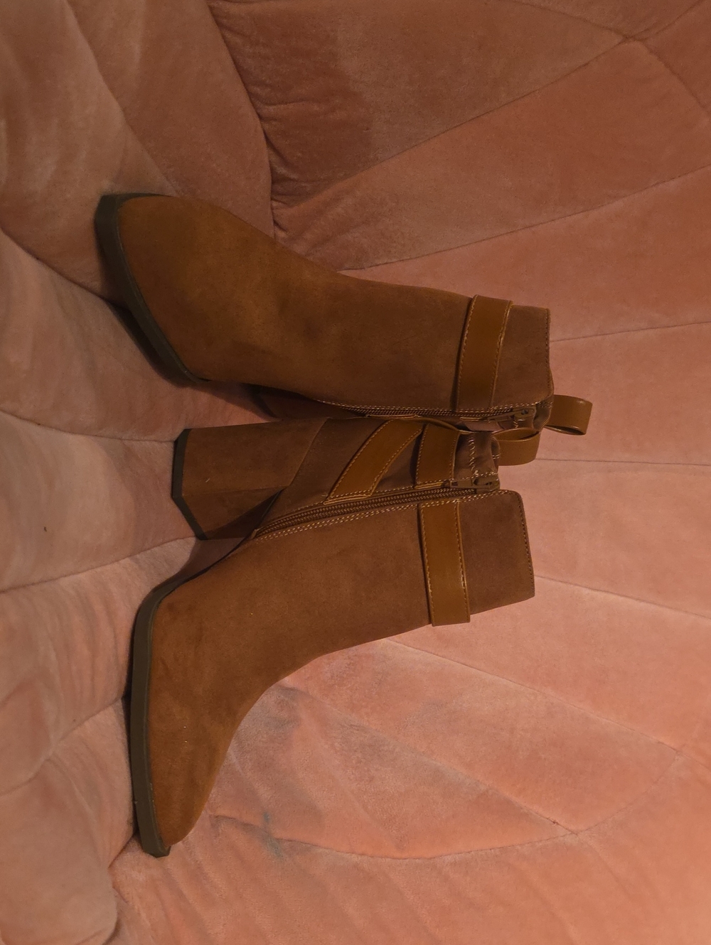 Women's Ankle Boots - Brown . Size 8 1/2